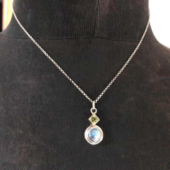 Necklace with Pendant - Picture 4 of 7